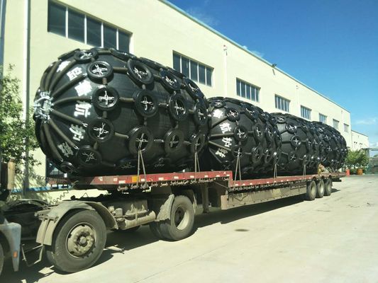 Los guardabarros neumáticos de grado marino de Yokohama para una protección óptima