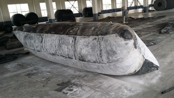 CB/T-3837 Bolsas de aire de caucho marino estándar de 1,5 m x 15 m para elevación de buques