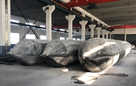 Bolsas de aire de lanzamiento marinas de caucho natural de diferentes tamaños