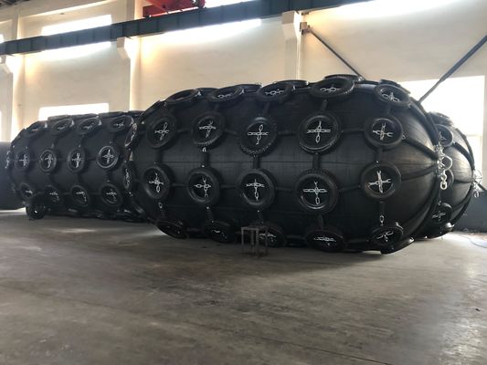 Fenders neumáticos de primera calidad de Yokohama: su opción confiable para la protección contra impactos marinos