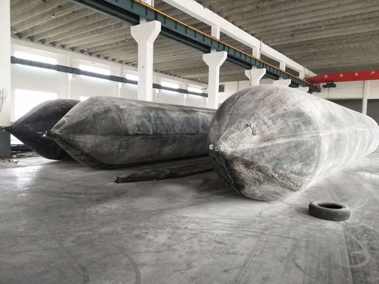 Bolsas de aire de lanzamiento marinas de caucho natural de diferentes tamaños
